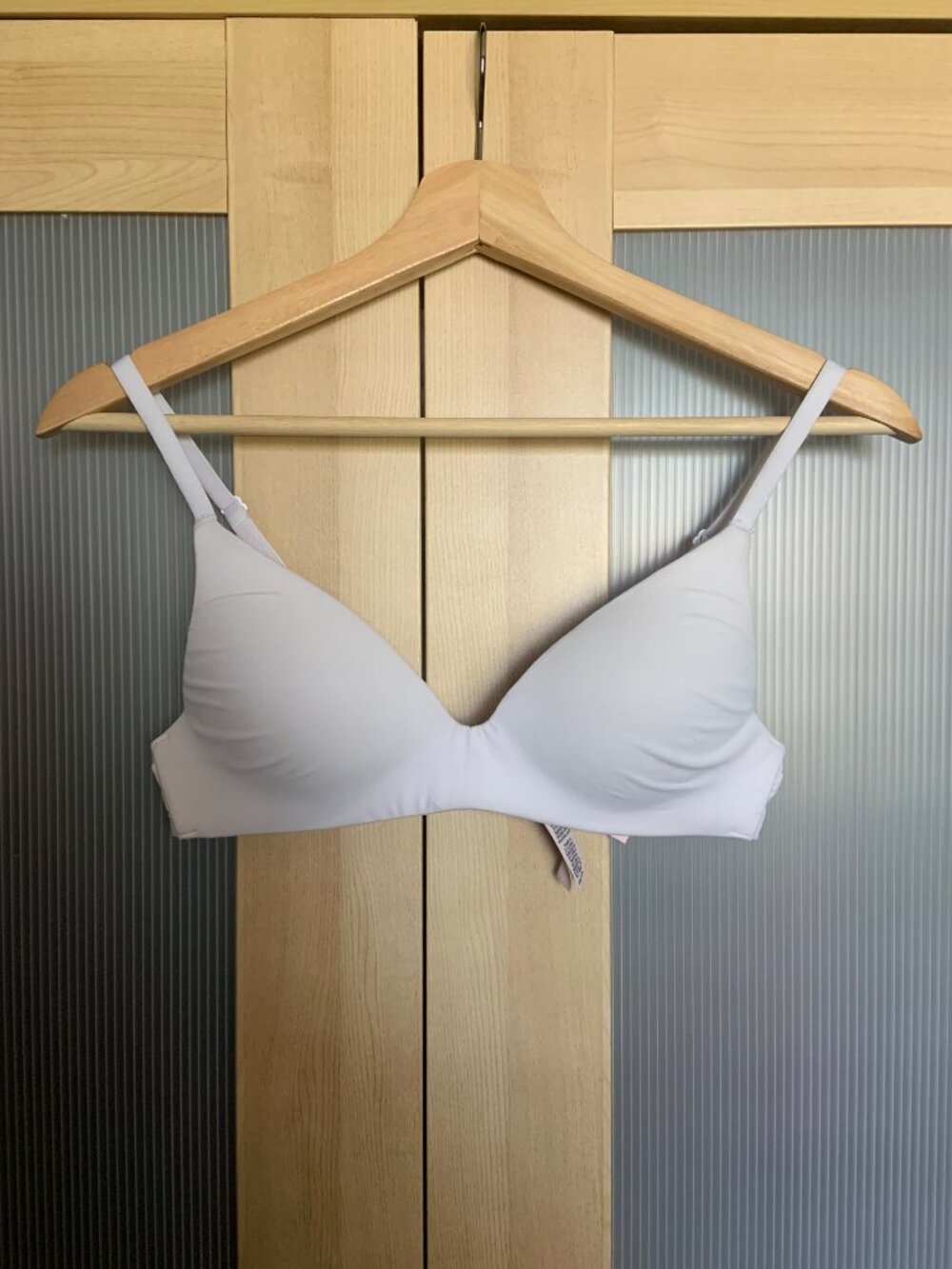 Victoria's Secret T-Shirt Smooth Lightly Lined Wireless Bra